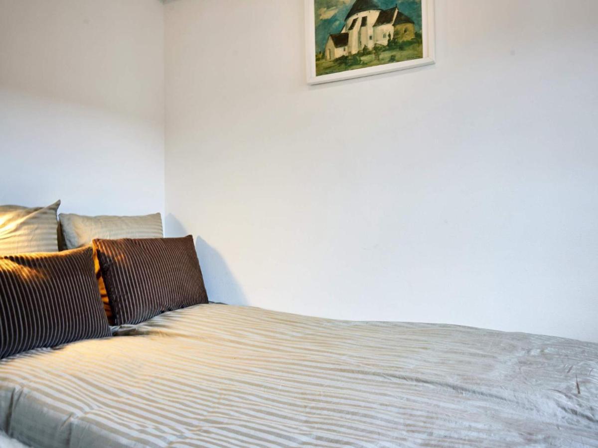 5 Person Holiday Home In AÅkirkeby エクステリア 写真