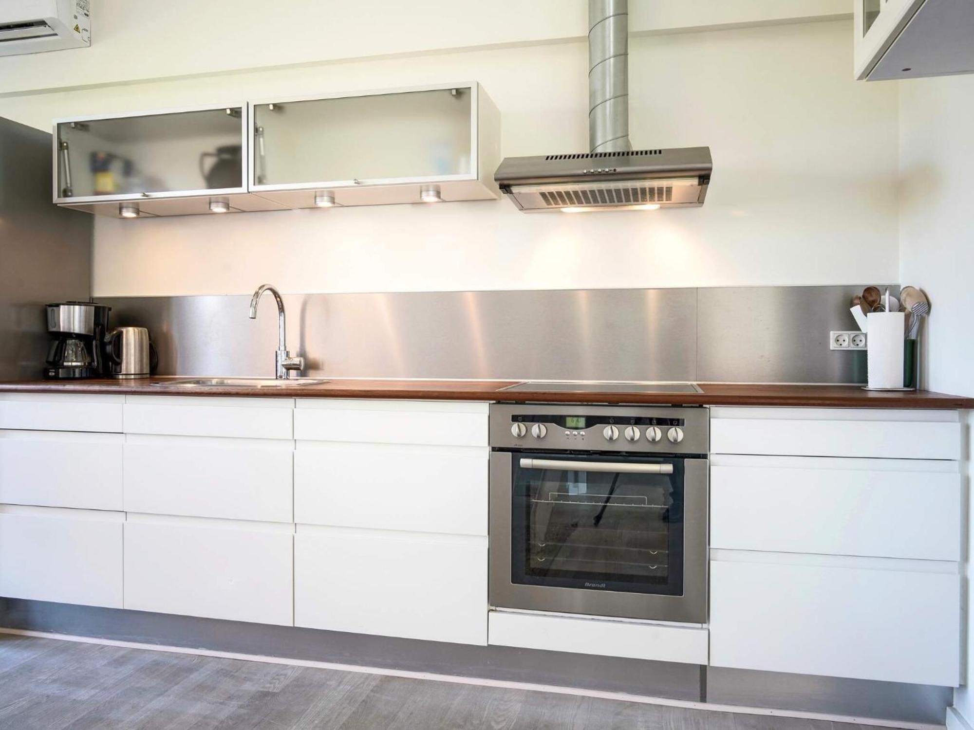 5 Person Holiday Home In AÅkirkeby エクステリア 写真